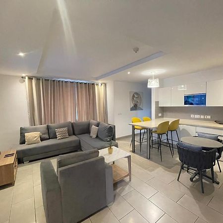 Luxury Labone Edge 2-Bedroom Apartment In Accra - Fivehills Homes Экстерьер фото